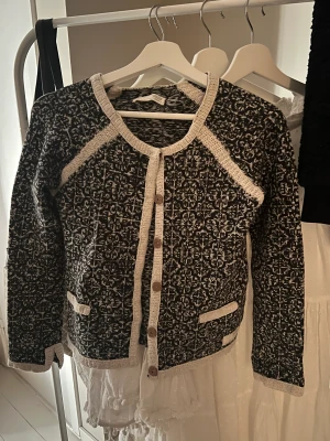 Odd Molly kofta  - Super söt odd Molly kofta 