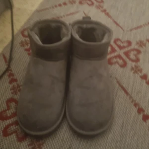 Köpp - Jätt fina köpte dom ifrån nelly kostade 550 kr 