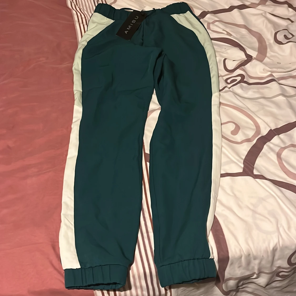 Gröna byxor från Amisu - 1
