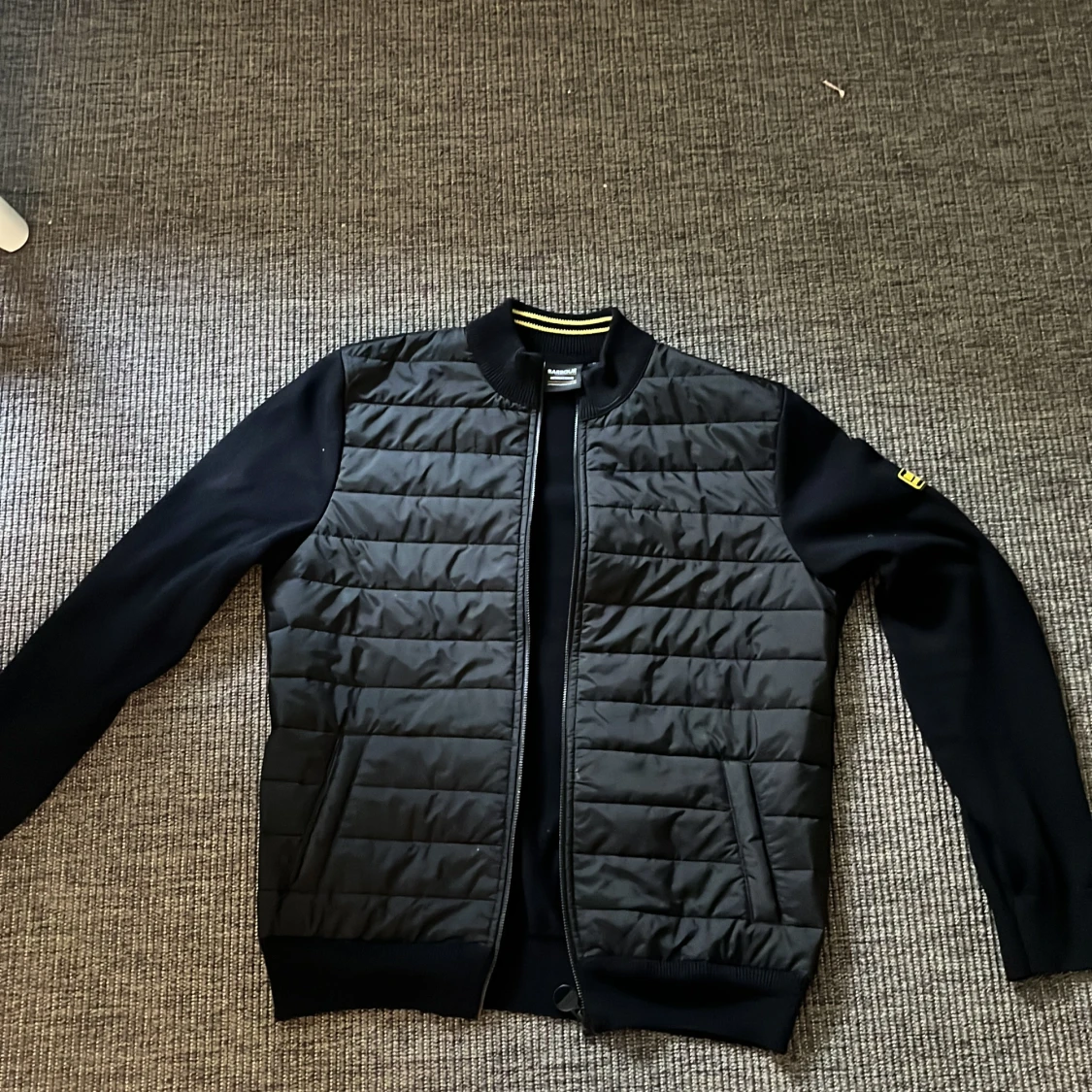 Svart quiltad jacka från Barbour