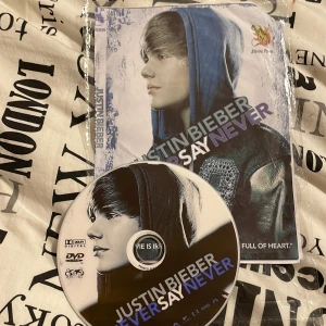 Justin Bieber: Never Say Never DVD - Säljer en DVD av filmen 'Justin Bieber: Never Say Never'. 