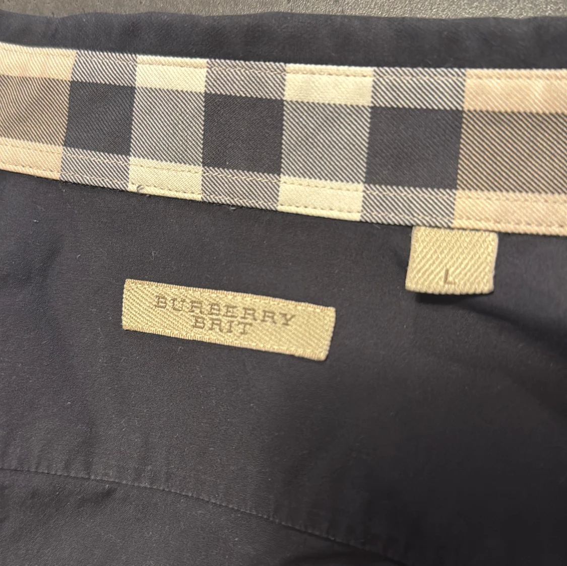 Svart skjorta från Burberry Brit - 2