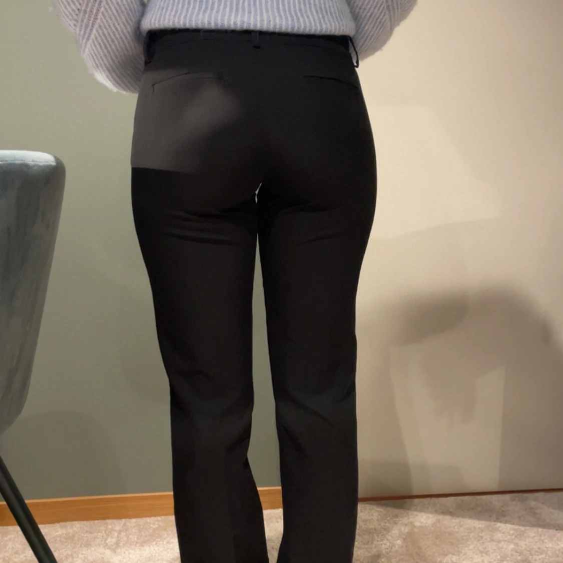 Svarta kostymbyxor från BikBok - 1
