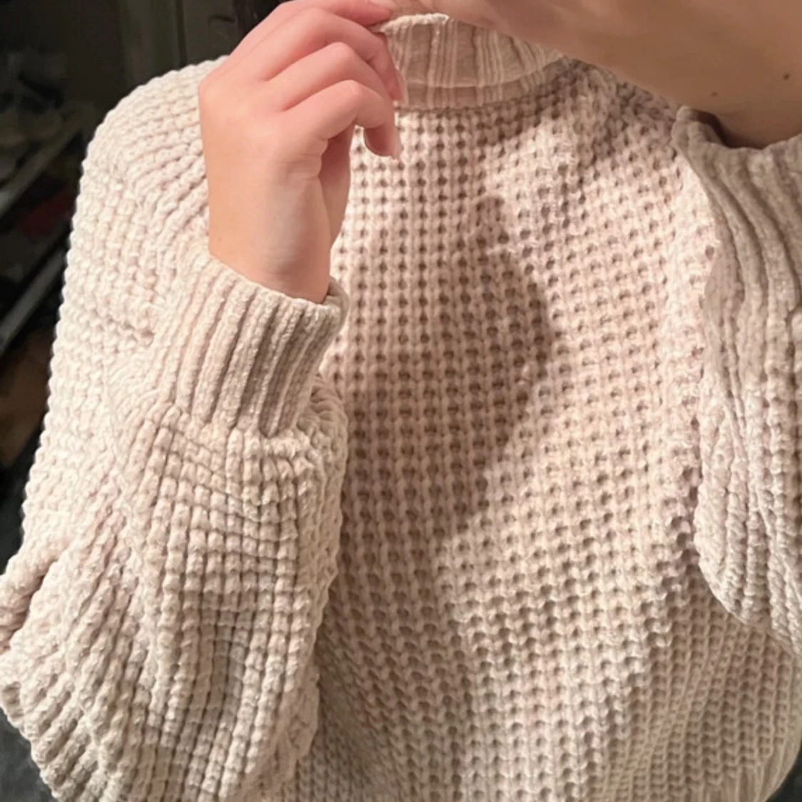Beige stickad tröja - 1