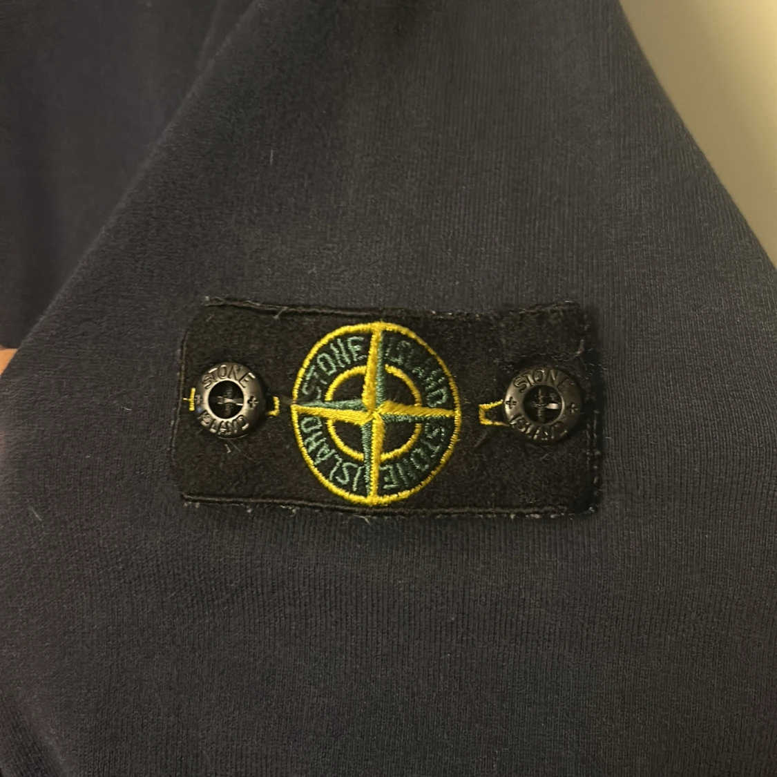 Mörkblå tröja från Stone Island Junior - 1