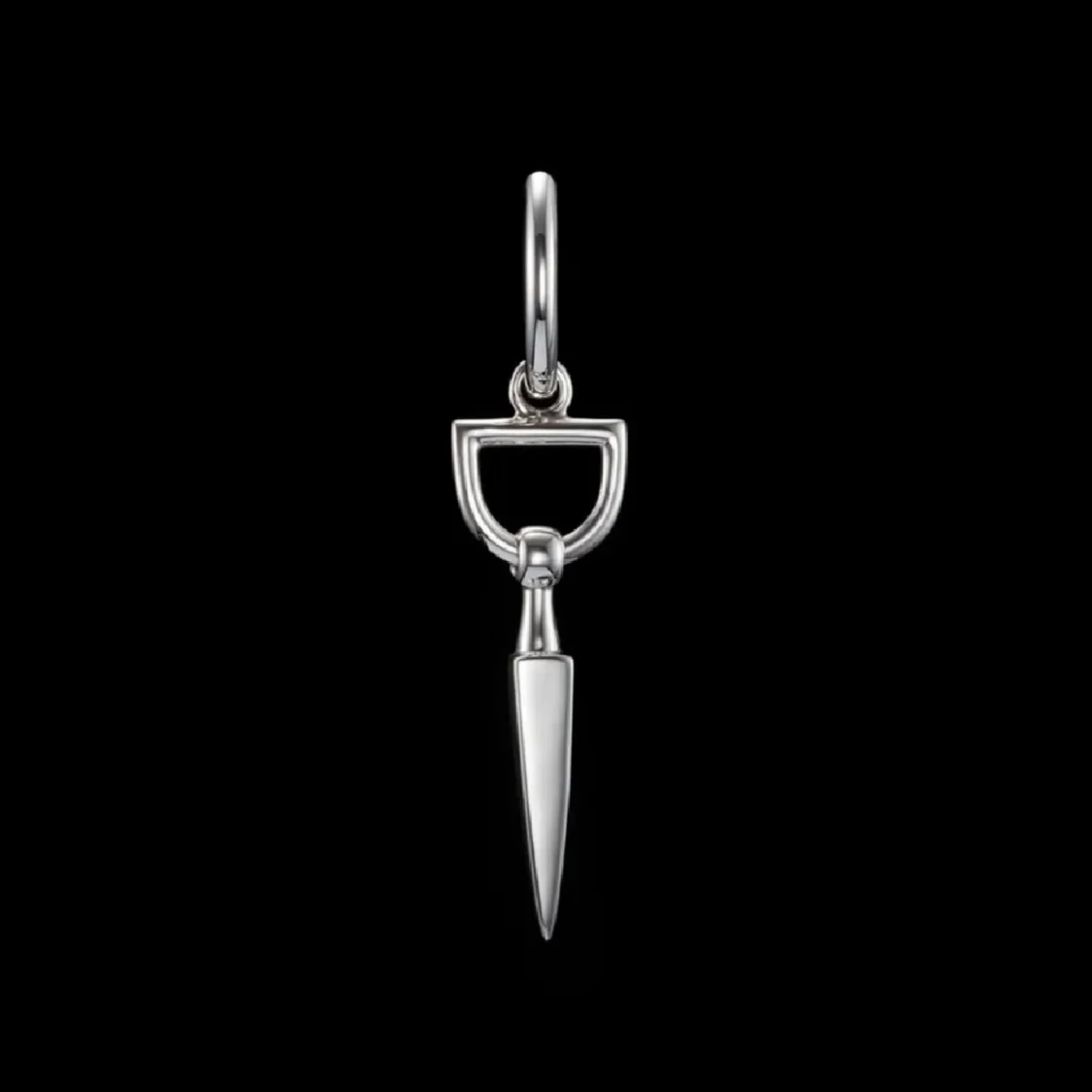 Silverörhänge från Maria Nilsdotter