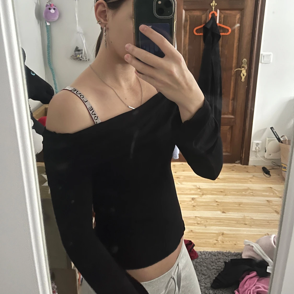 Svart offshoulder topp - 1