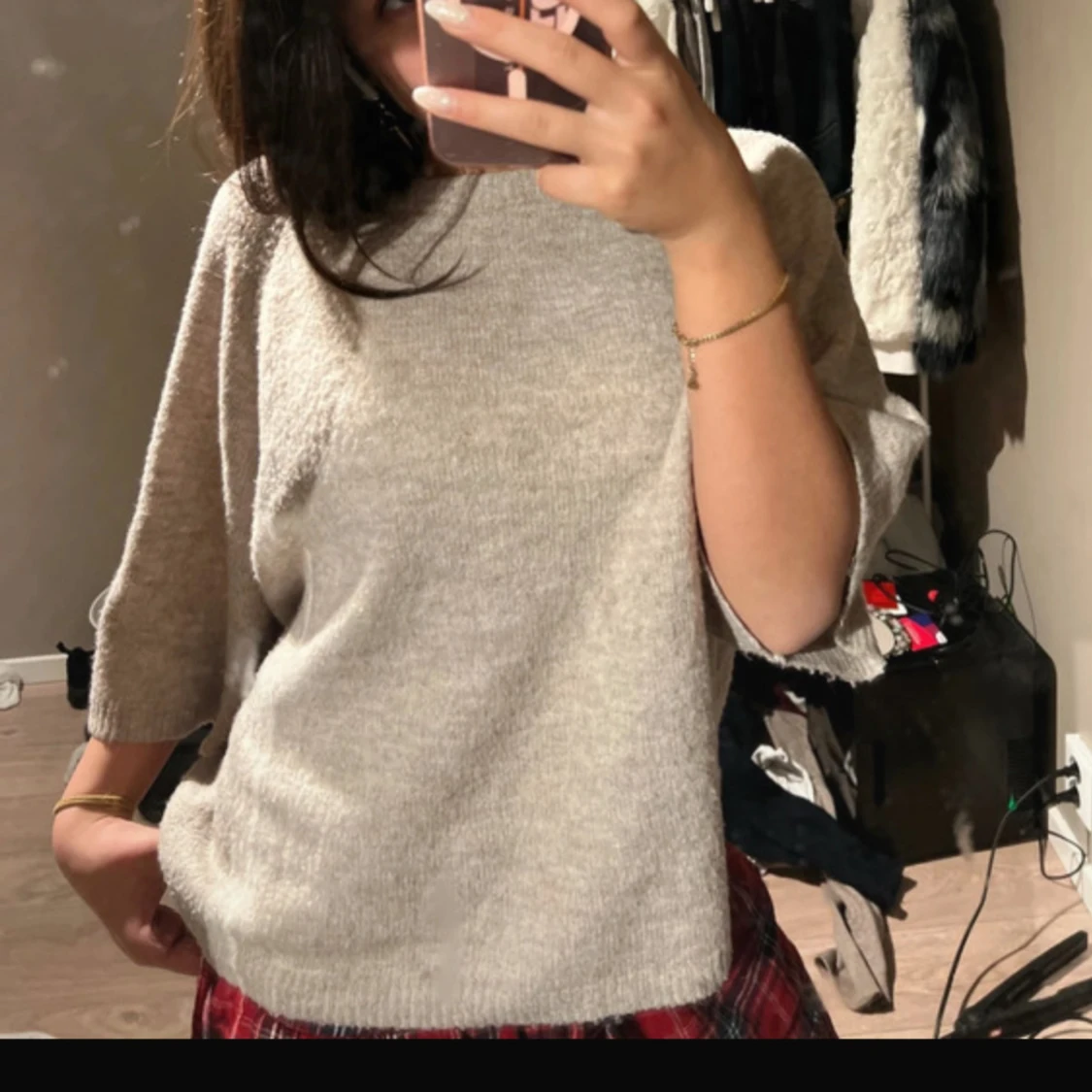 Beige stickad tröja från H&M