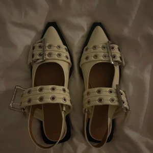 Ganni ballerina  - Helt nya skor ifrån ganni, aldrig använda. Nypris 3.595kr 💕 storlek 37