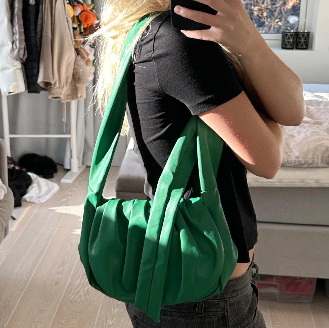 Grön axelväska i syntetmaterial - 90