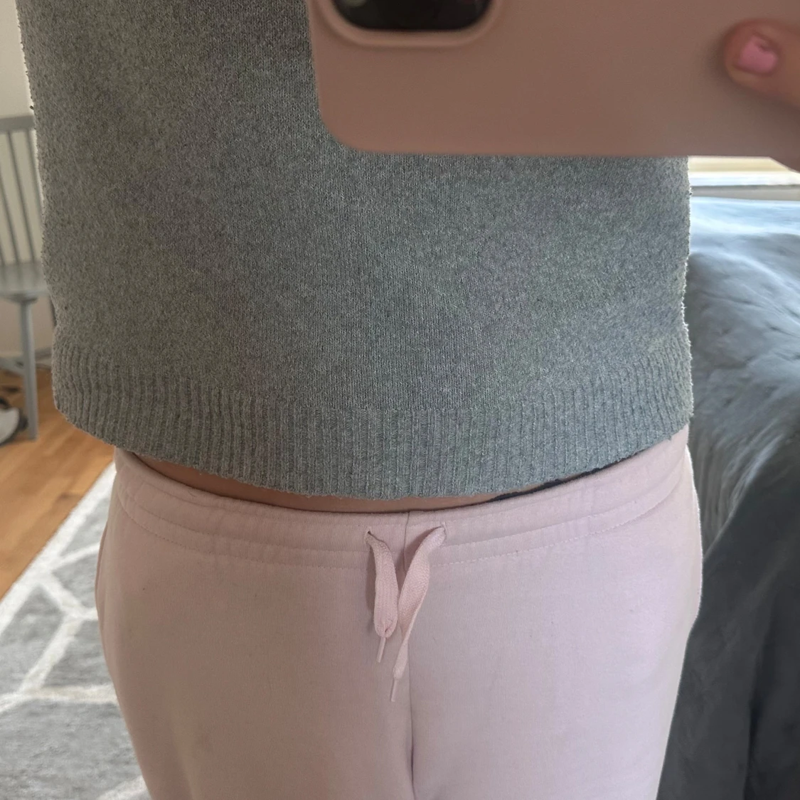 Grå stickad tröja - 91