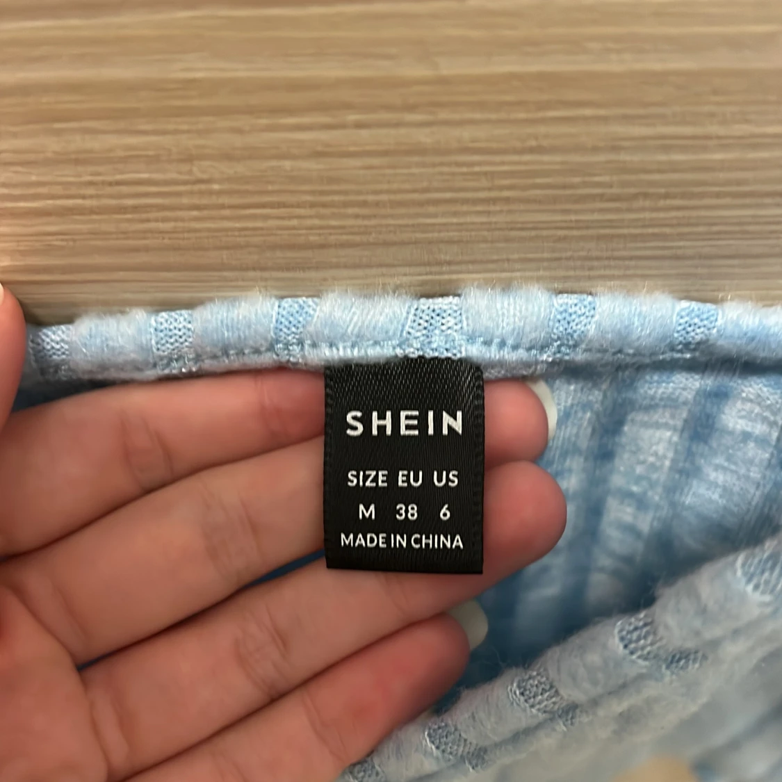 Ljusblå ribbad luddig topp från Shein - 91