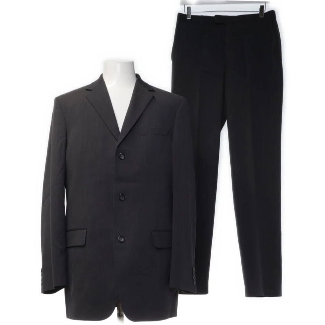Svart kostym från Oscar Jacobson