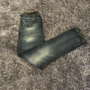 Nudie jeans - Säljer dessa feta Nudie jeansen | storlek 29/32 | model big Bengt | hör av er vid minsta lilla fråga!