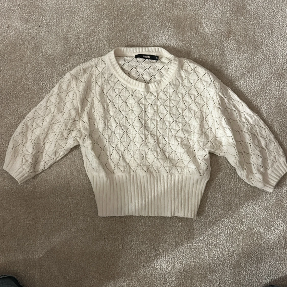 Vit stickad tröja från Bik Bok