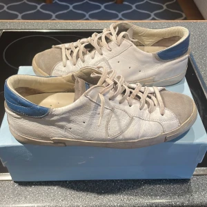 Philippe Model - Bra skick,8/10.  storlek 43-44. Byten är intressant
