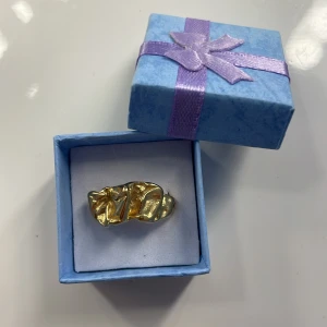Guld ring  - Gulsot ring från Olympia💗