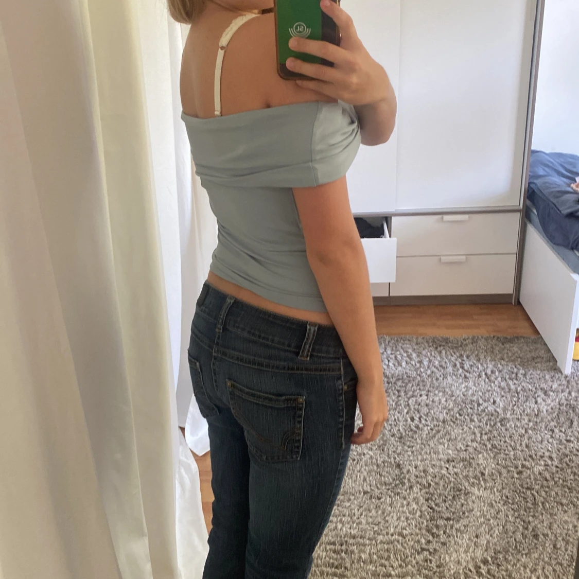 Off the shoulder topp - 90