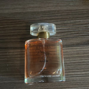 Parfym - Parfym som jag köpte i Turkiet❤️