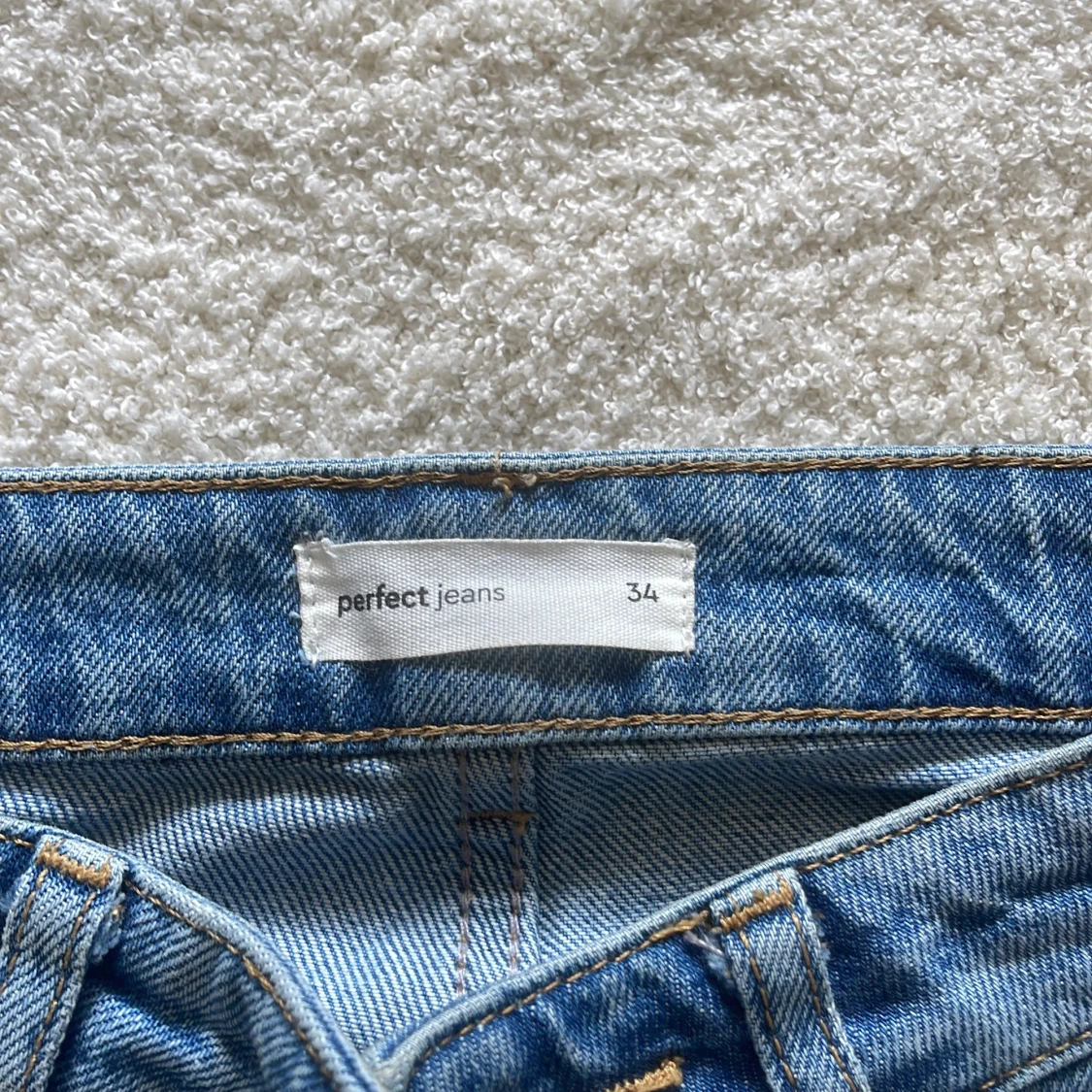 Bootcut jeans med hål - 90