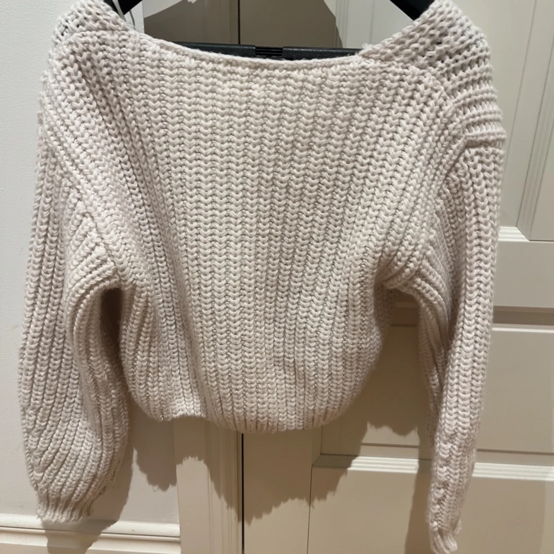 Vit stickad tröja - 90