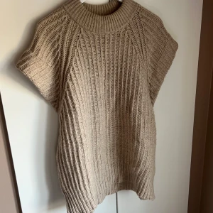 Stickad tröja - Säljer denna stickade tröja, köp gärna med köp nu❤️