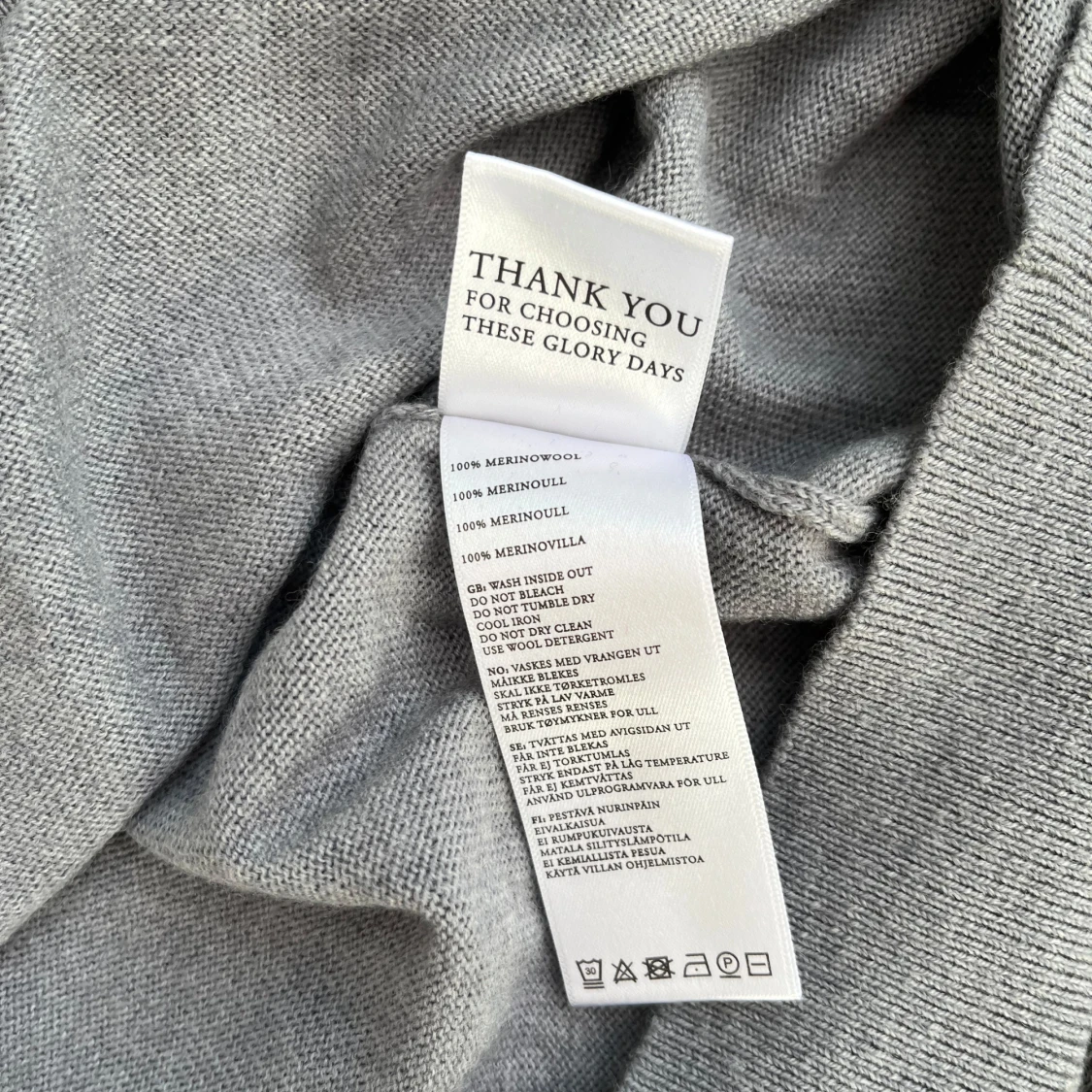 These glory Days Tröja i storlek M  - 91