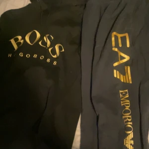 Hugo boss hoodie och ea7 byxor guld  - Storlek M på båda två passar även S, fint skick på båda knappt använt