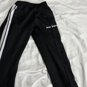 Palm angels byxor storlek s -  Palm angels byxor storlek s