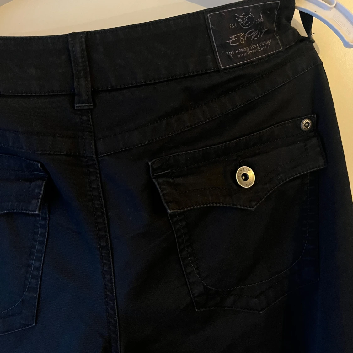 Svarta jeans från Esprit - 91