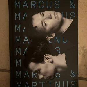 Signerad Marcus & Martinus bok - Säljer denna signerade boken av Marcus & Martinus då jag har 2!  Helt nytt skick! Skicka frågor om du vill veta nåt mer🫶🏼