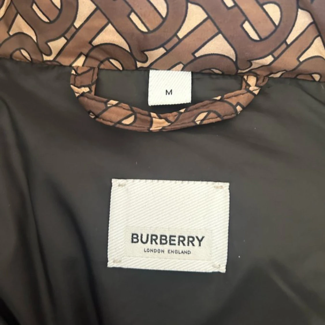 Burberyy jacka  - 91