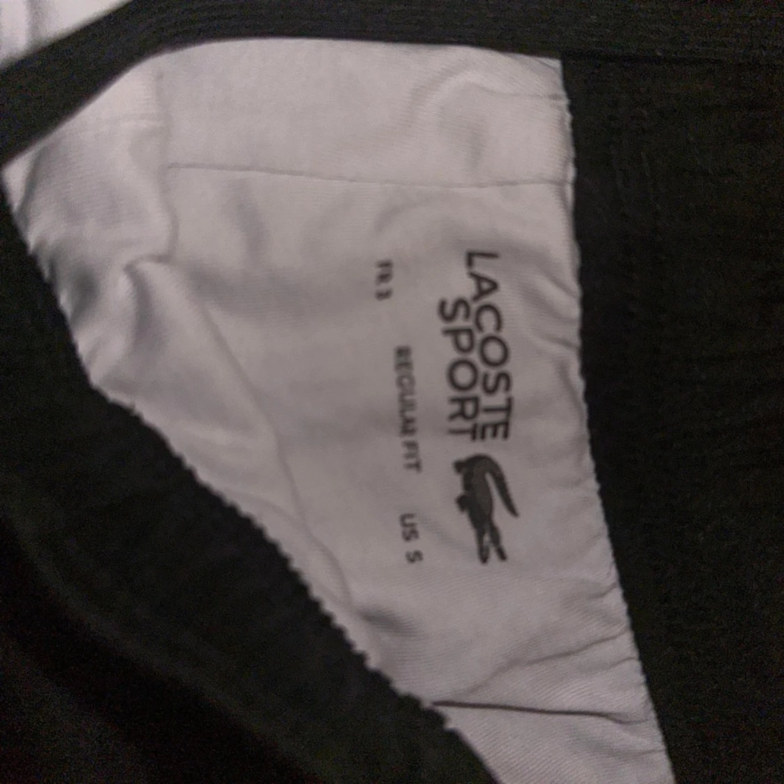 Svarta träningsbyxor från Lacoste Sport - 90