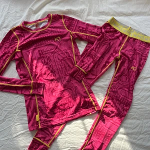 Rosa underställ från Kari Traa - Underställ från Kari Traa  💖Båda delarna ingår