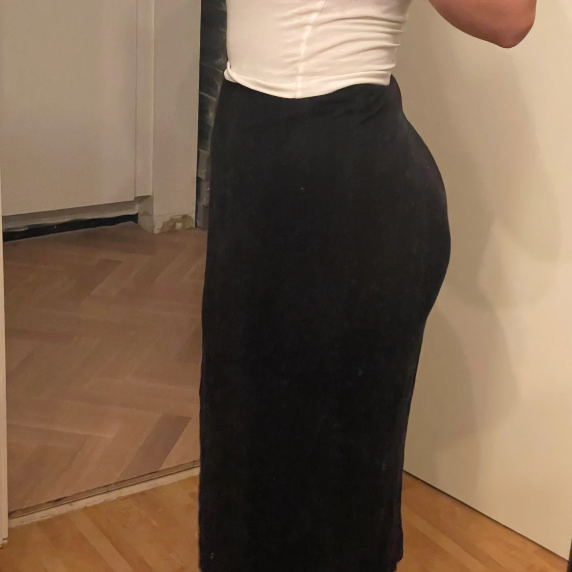 Svart långkjol - 90