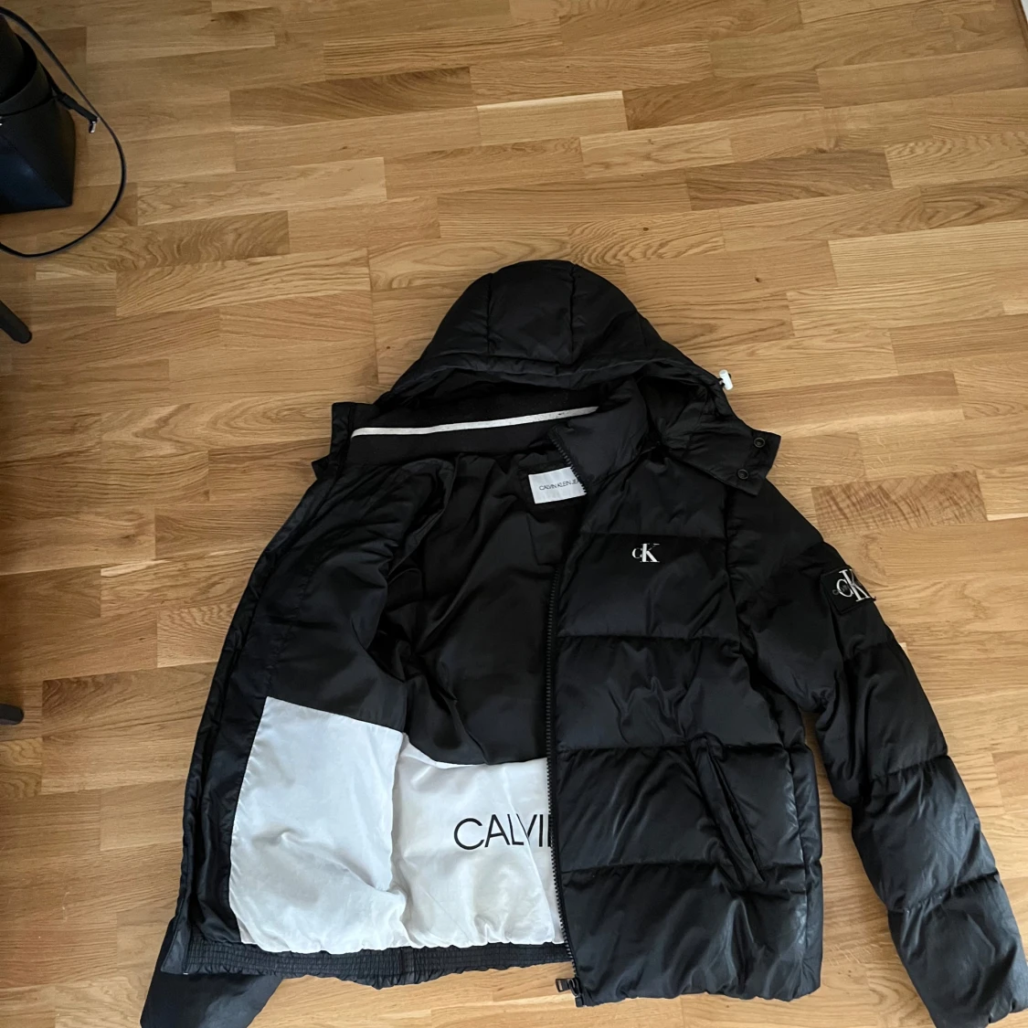 Calvin Klein vinterjacka - 91