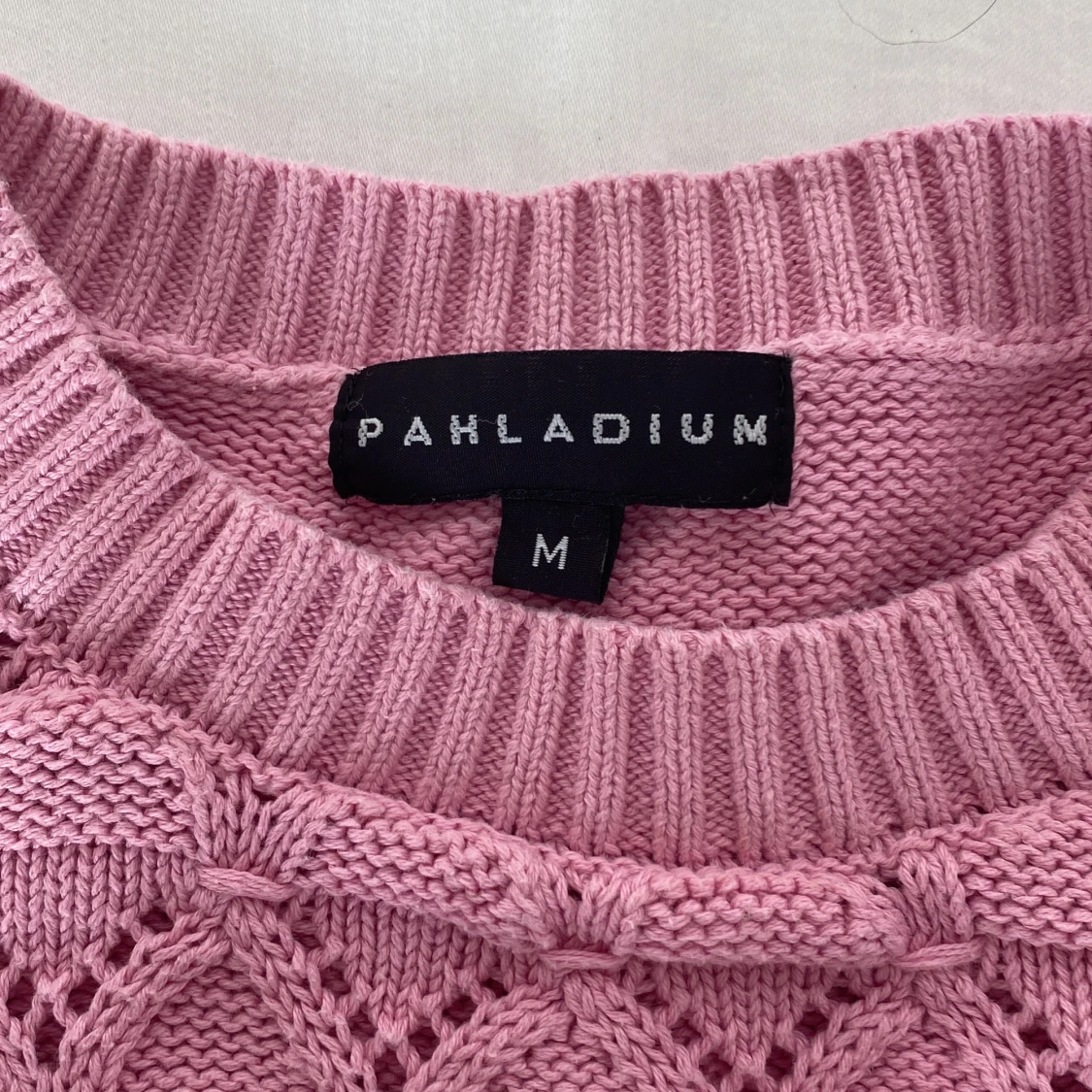 Stickad tröja  - 90