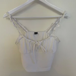 Linne - Linne ifrån shein, storlek s. Fint skick. 