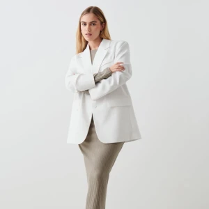 Kavaj  - Oversized kavaj från Gina tricot, ny med lappen kvar. Nypris var 699kr