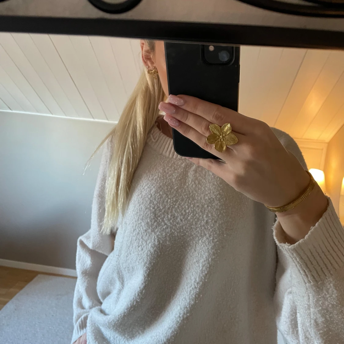 Beige tröja från Lindex - 1