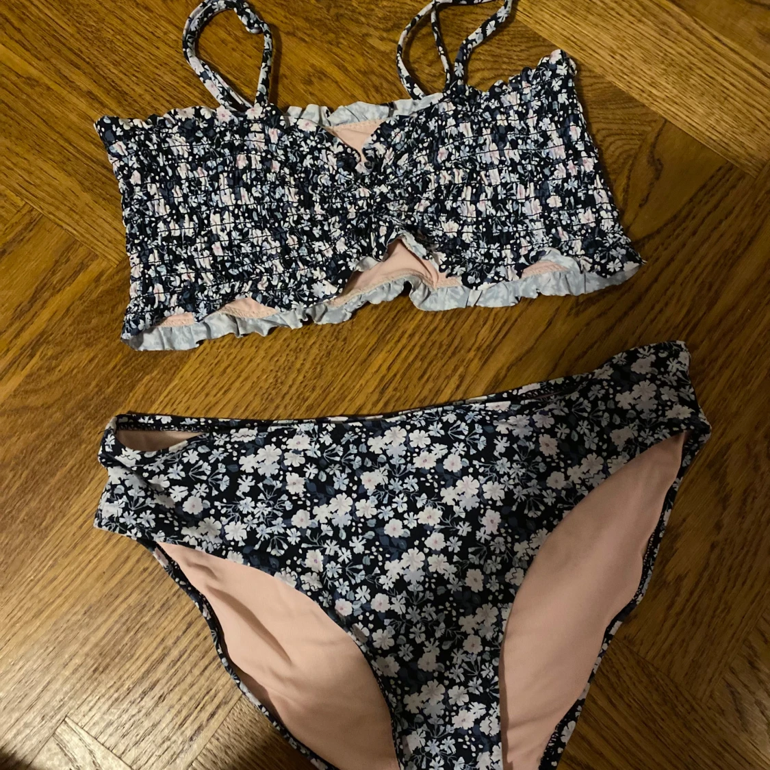 Blommig bikini från Firefly