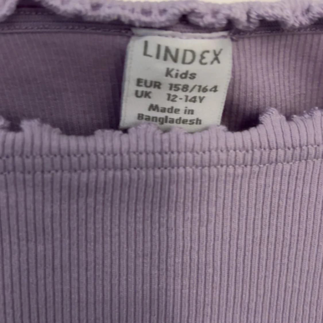 Ljuslila ribbad klänning från Lindex - 1