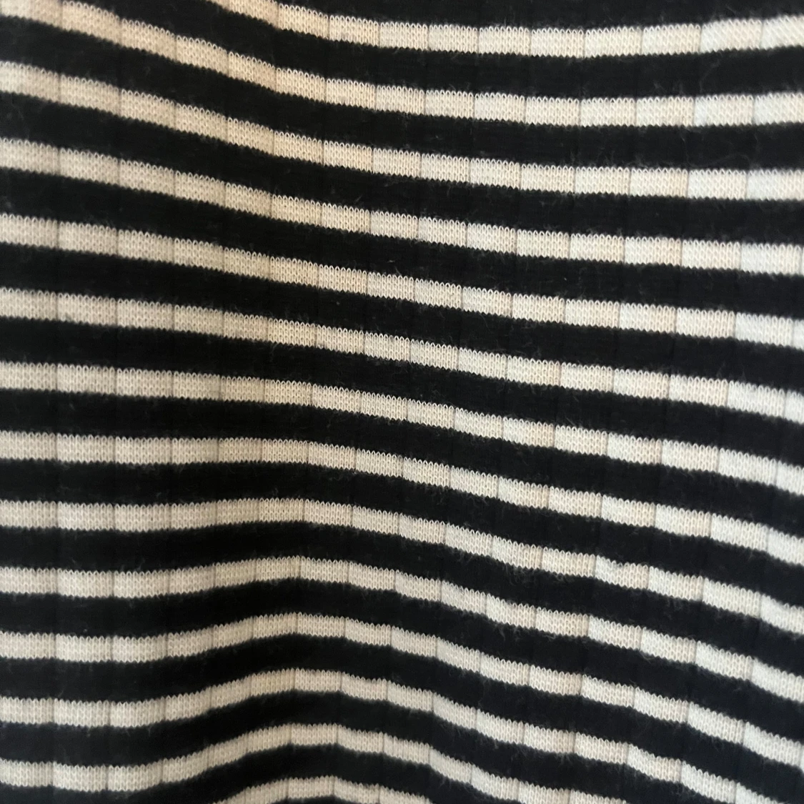 Randiga byxor från Gina Tricot - 2