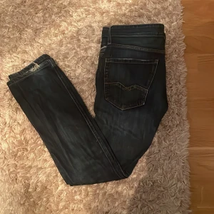 Feta Waitom jeans från Replay - Riktigt snygga jeans från Replay! Priser kan diskuteras🙌🏻