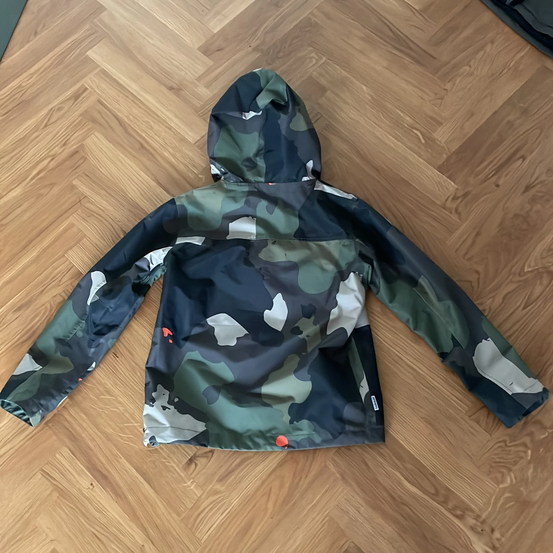 Camouflage vind-och regnjacka från Napapijri - 1