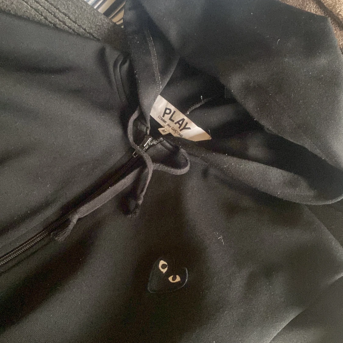 Svart hoodie från Comme des Garçons - 1