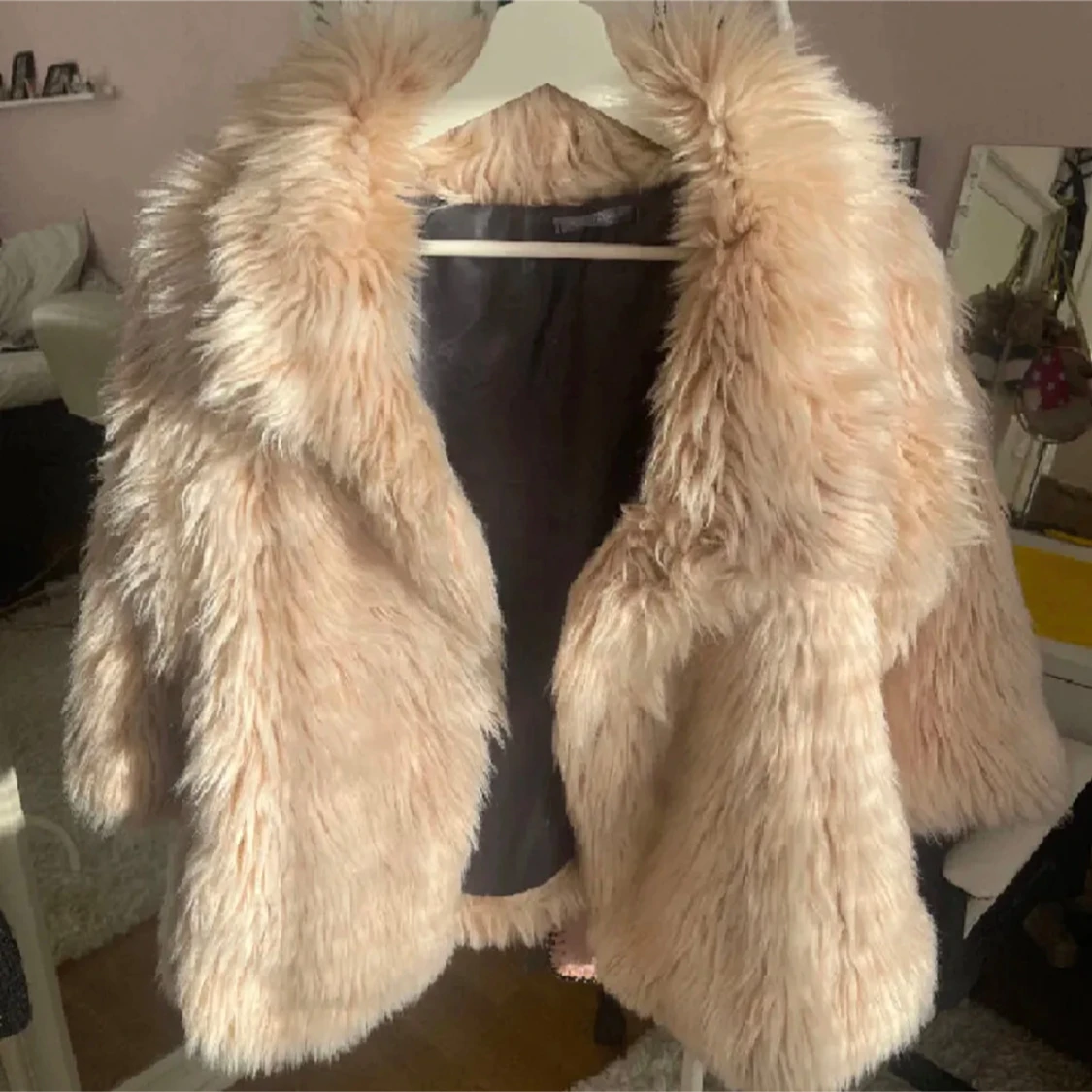 Trekvartsärmad pälsjacka  - 1