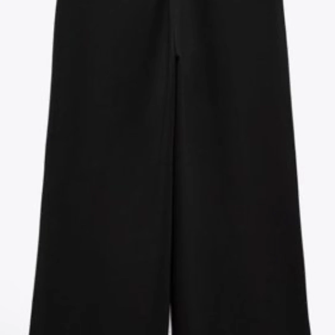 Svarta vida byxor strl M Nya - 91