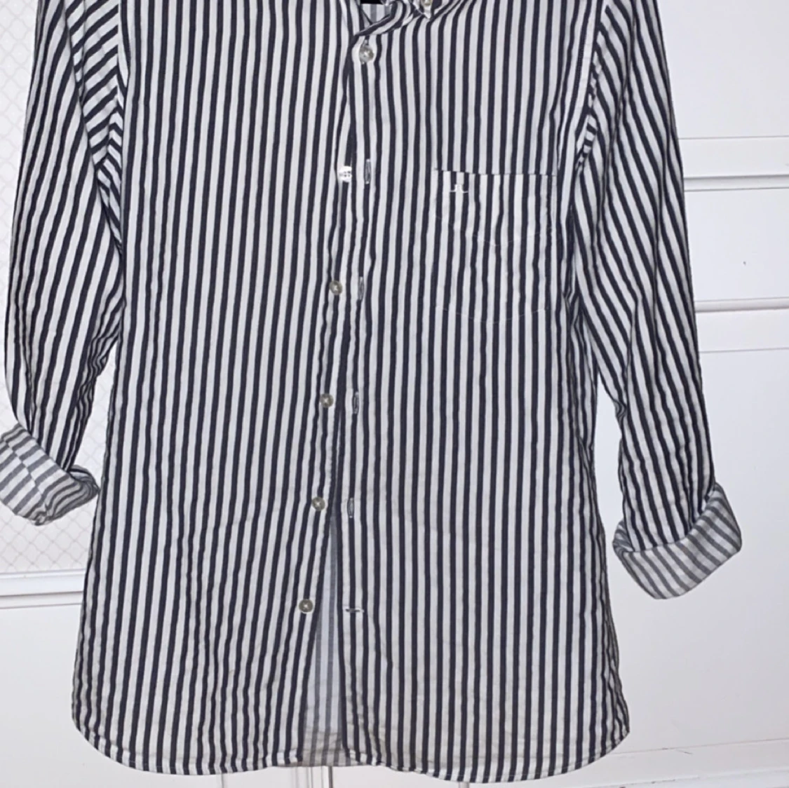 Randig skjorta med knappar - 90