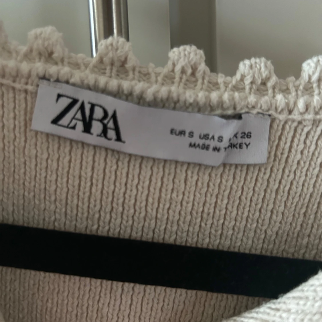 Gullig blus från zara - 92